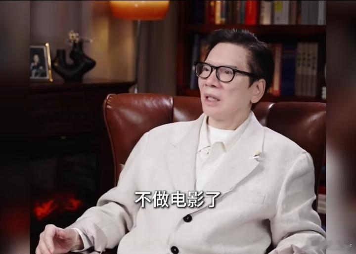 向华强，香港电影繁荣时代最大的电影公司老板，近年来却鲜少涉足电影行业。他之所以如