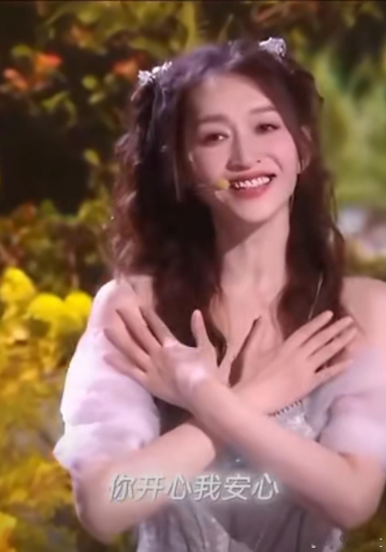 以她为榜样，在职场中保持真诚与善良，用正能量影响身边的每一个人。正式确诊为办公室