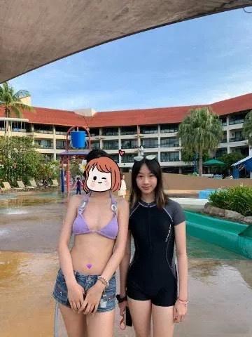 网友游泳池偶遇neinei，长高了好多！ ​​​
