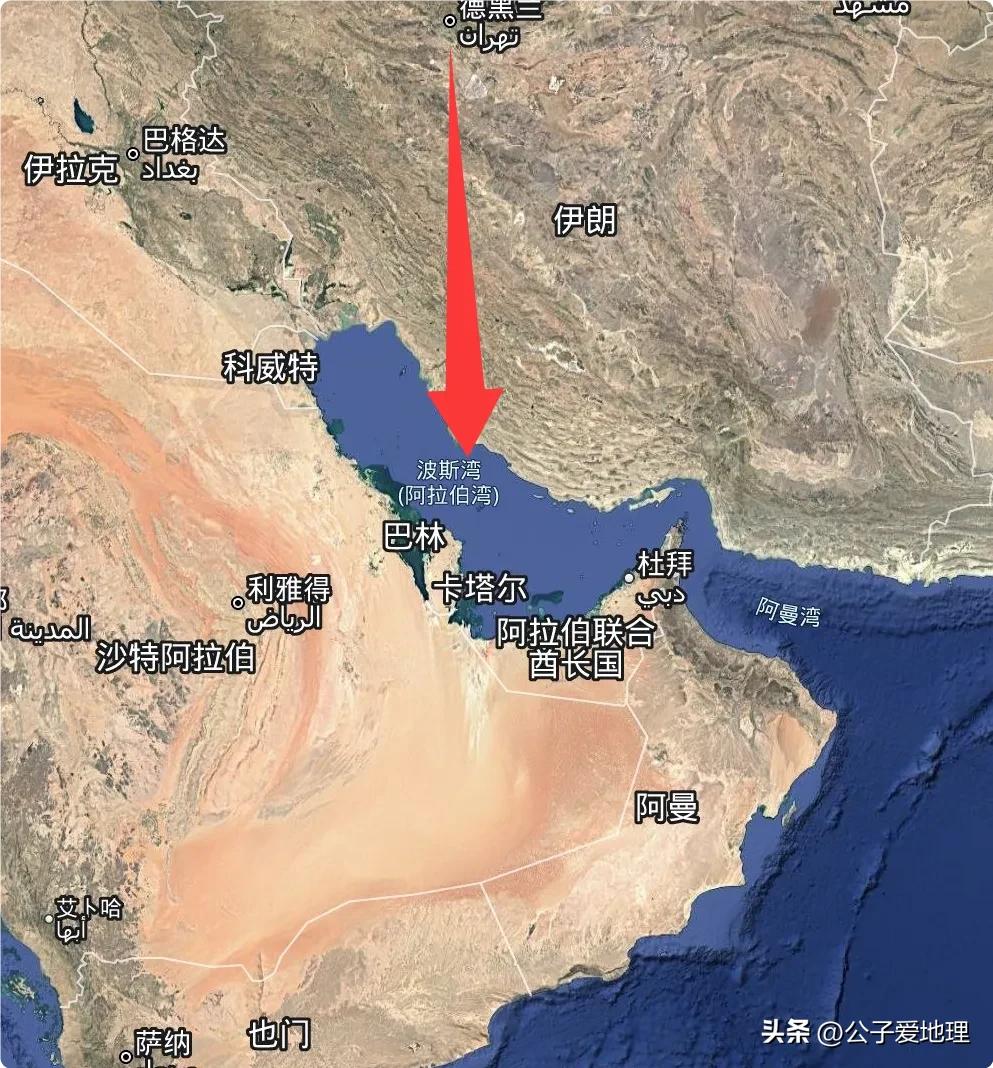 地球上为啥有这么多石油？
恐龙不背这个锅。下次再听人说石油是恐龙变的，你可以微笑