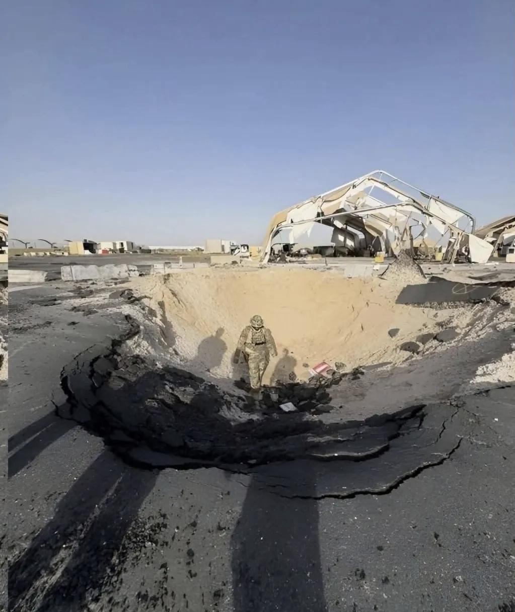 中东美军基地再次被伊朗导弹命中，基地内被炸出了一个巨大的深坑！

这就是弹道导弹