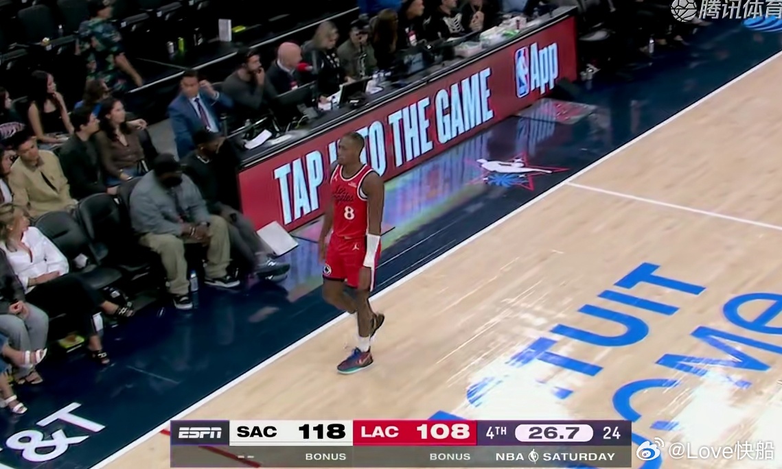 威少又和邓恩骂起来了，卢直接把邓恩换下去了！ 