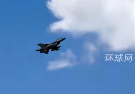 这两天拉美那块儿的事直接把网友的眼睛都钉住了，就因为美国嘴皮子一动，委内瑞拉直接