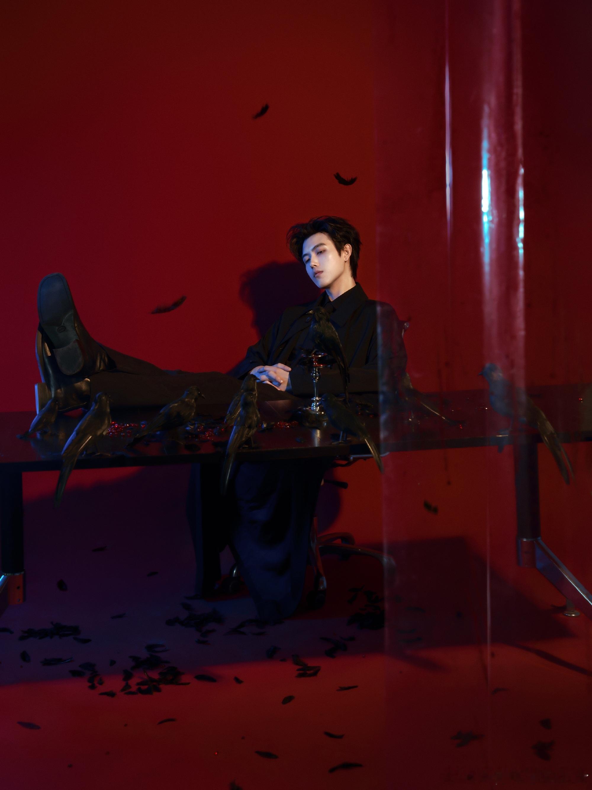 陈飞宇段胥黑衬衫造型，今日收官了