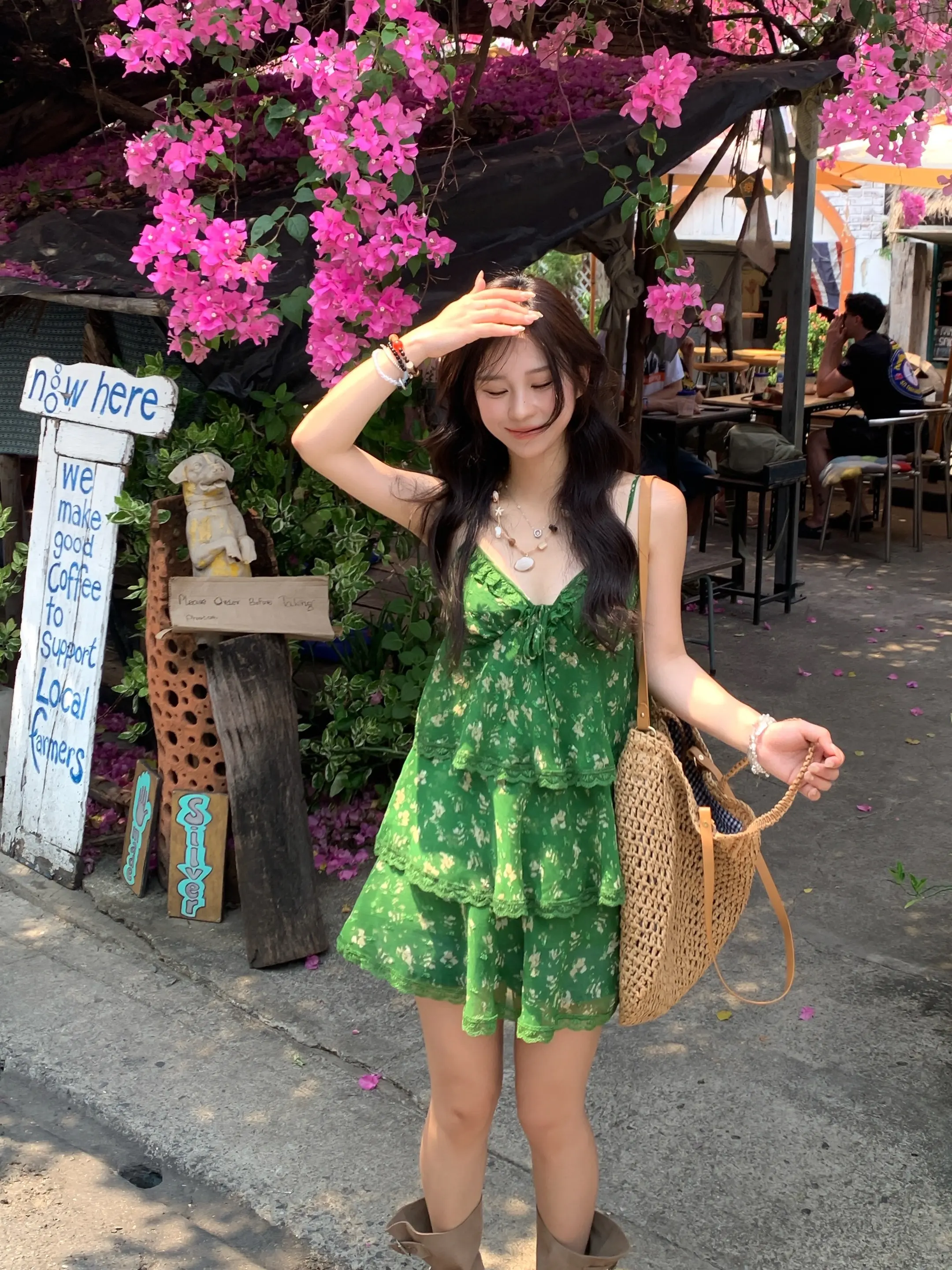 五月像一张白纸 夏天重新开始。