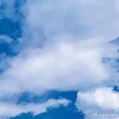 善良是黑夜的月光，给夜行的人照亮前行的路；善良是寒冬的暖阳，给寒冷的人些许温暖的
