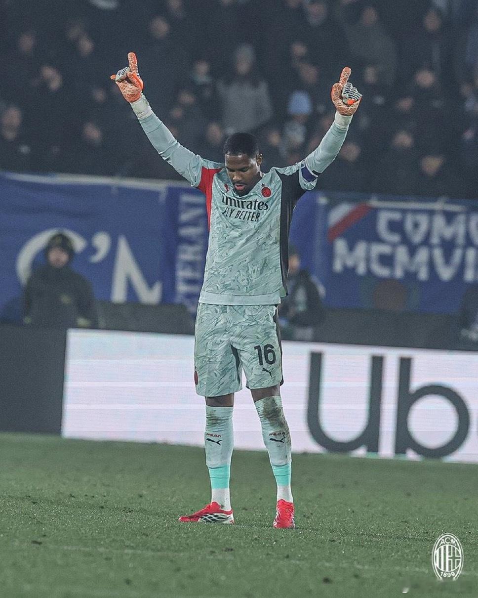 一个数据迈尼昂是本赛季意甲联赛中扑救预期进球最多的门将 本赛季目前为止他丢了16