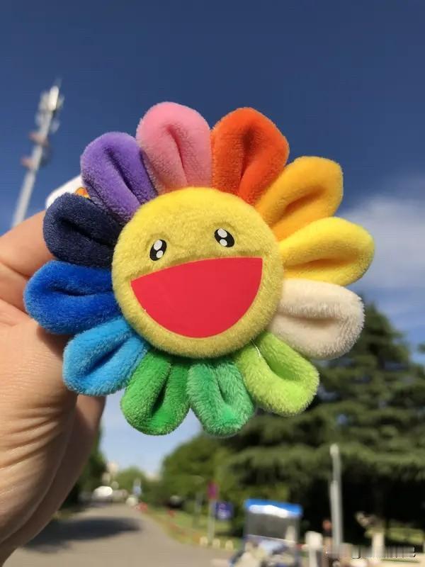 知足常乐，对别人大度，永远保持乐观的态度，最好就是没心没肺，很多事情想太多，一点