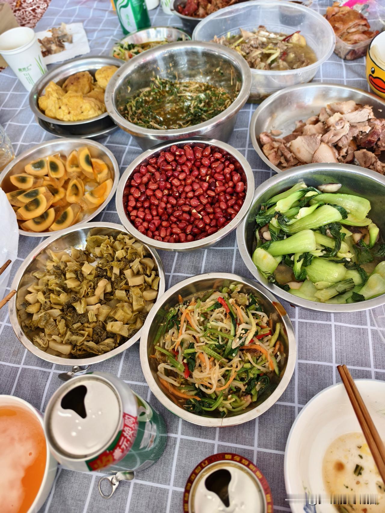 夏日生活打卡季 地标山西偏关小县城，搬家有个讲究“吃油糕”俗话说“搬家不吃糕，一