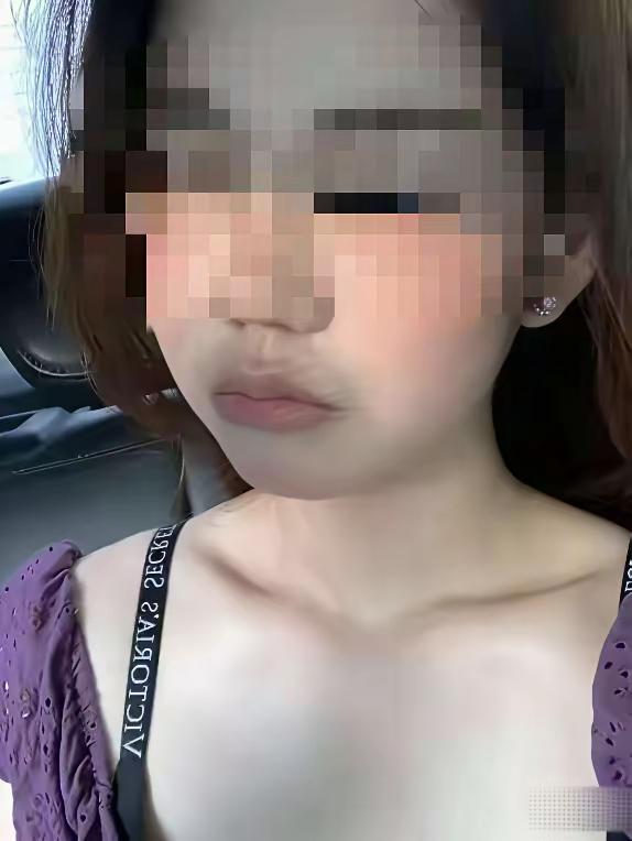 又在镜头前落泪！摸臀事件当事人哭诉拿不到录取通知书，哭能解决问题吗？
     