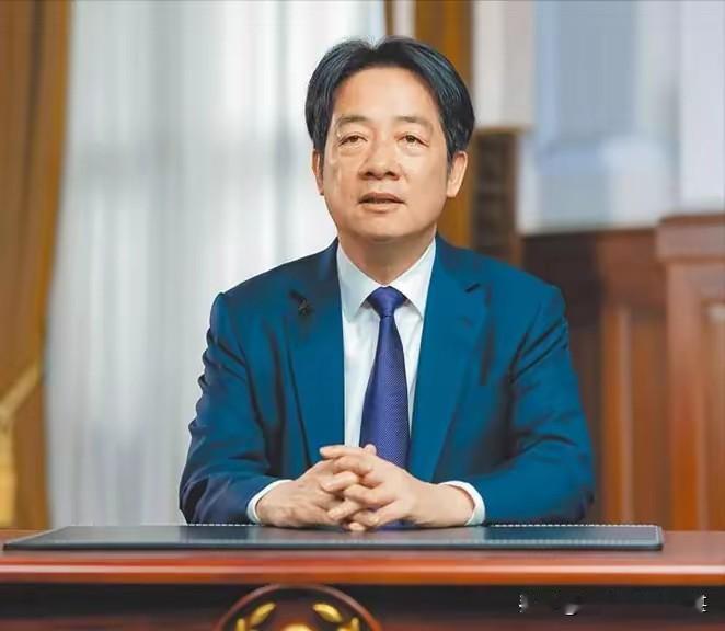 阿赖偷偷摸摸出去了，阿赖开心不已，出去是送钱，又不是捡到了钱，紧接着阿赖的花花草