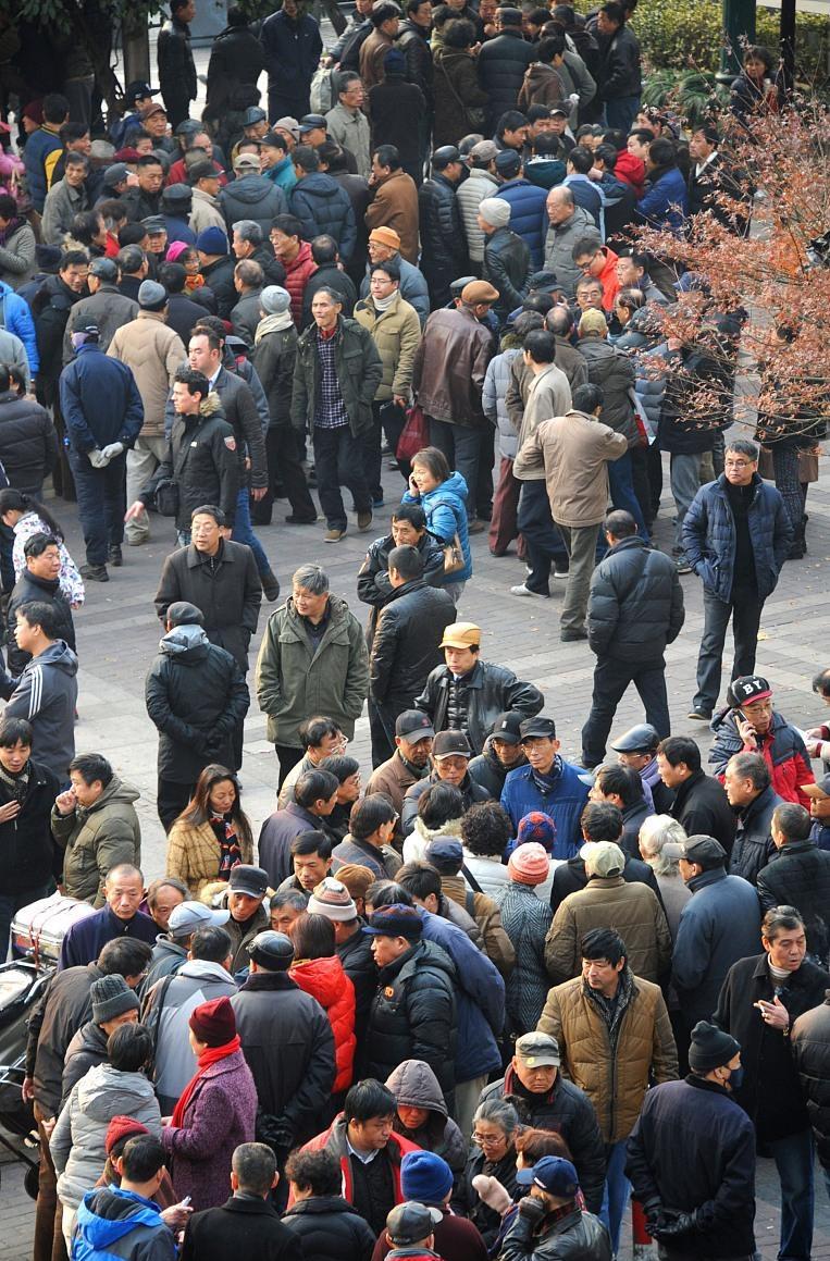 现在很多被私企恶意裁员、辞退的员工为什么不相信工会，也不相信劳动法，更不会求助于