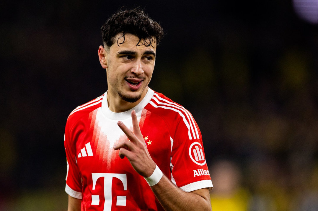 帕夫洛维奇谈到他的职业生涯规划：“最好的事情就是能在这里和球迷、和球队一起踢一辈