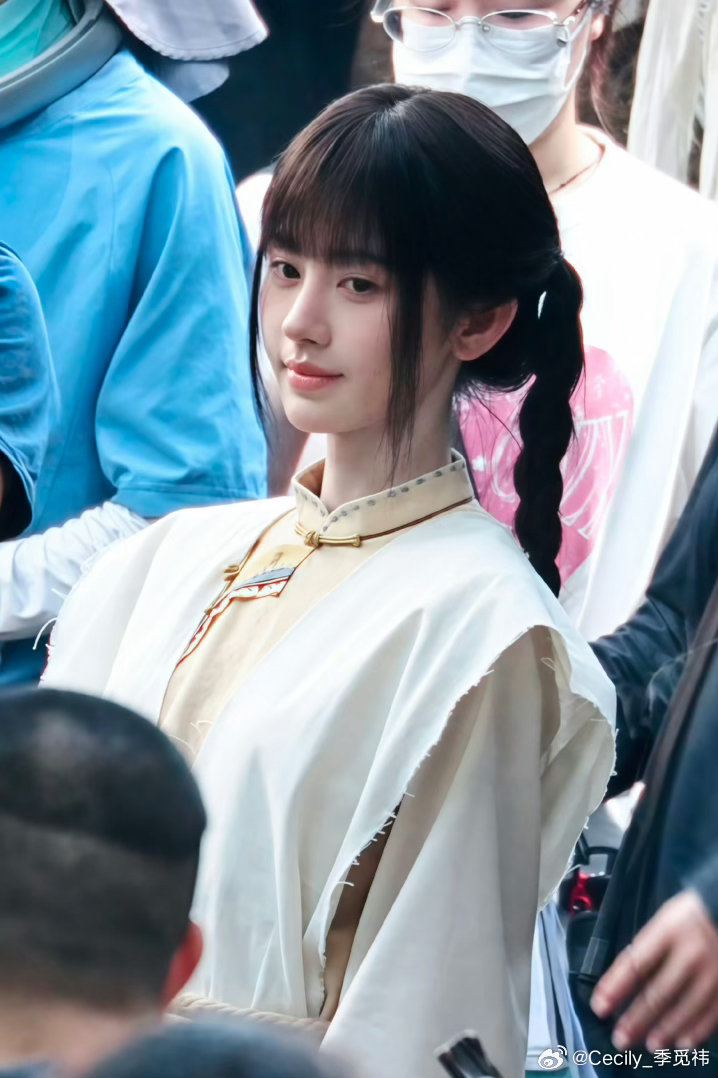 🍊💙鞠婧祎苏绿夏 🍊💙鞠婧祎  ♡ ⑅ +.追星 一种无解的爱.+ ⑅ 