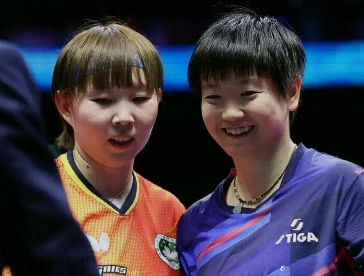 对阵孙颖莎时戴耳塞！朱雨玲回应：想拉回注意力 把心率降下来 11月15日，全运会