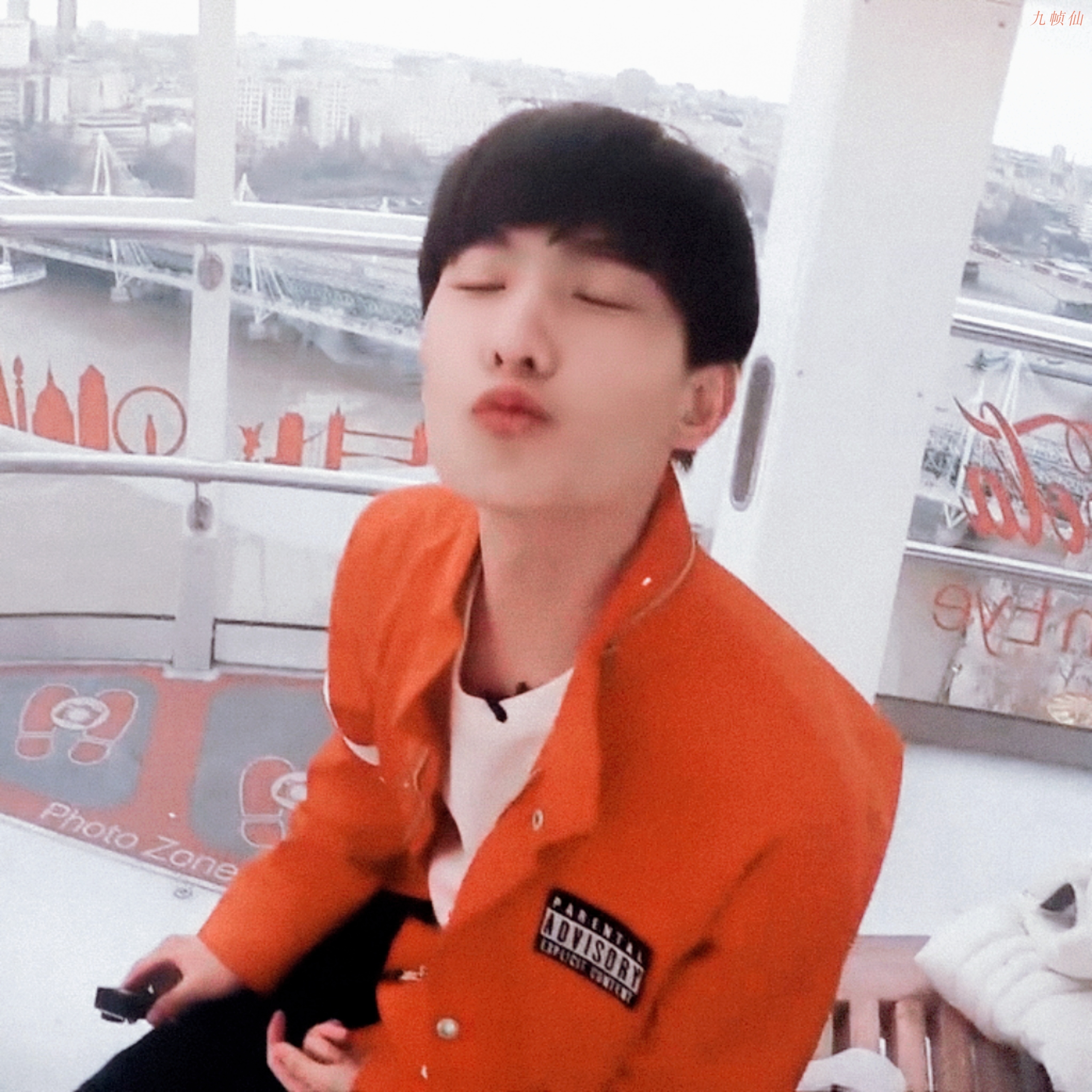 杨洋 好了好了，mua∽晚安宝贝！杨洋