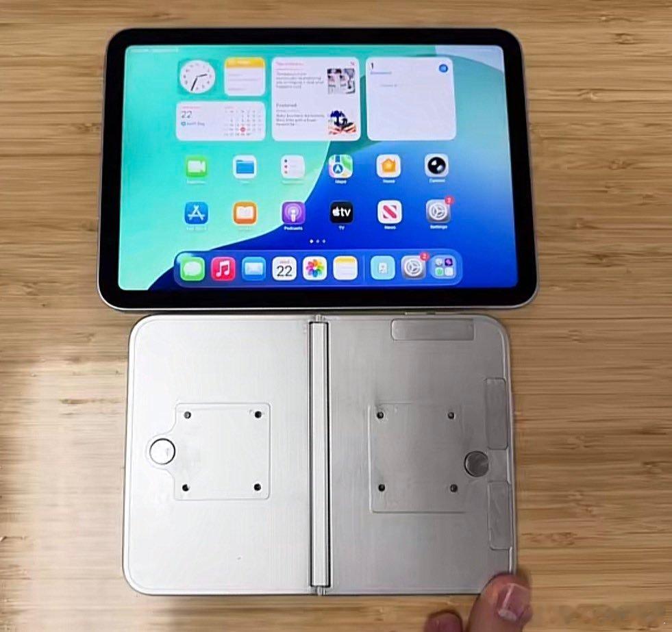 如果硬件设计上保持不变，iPad OS 再不拿点新玩法出来，盲猜在 iPhone