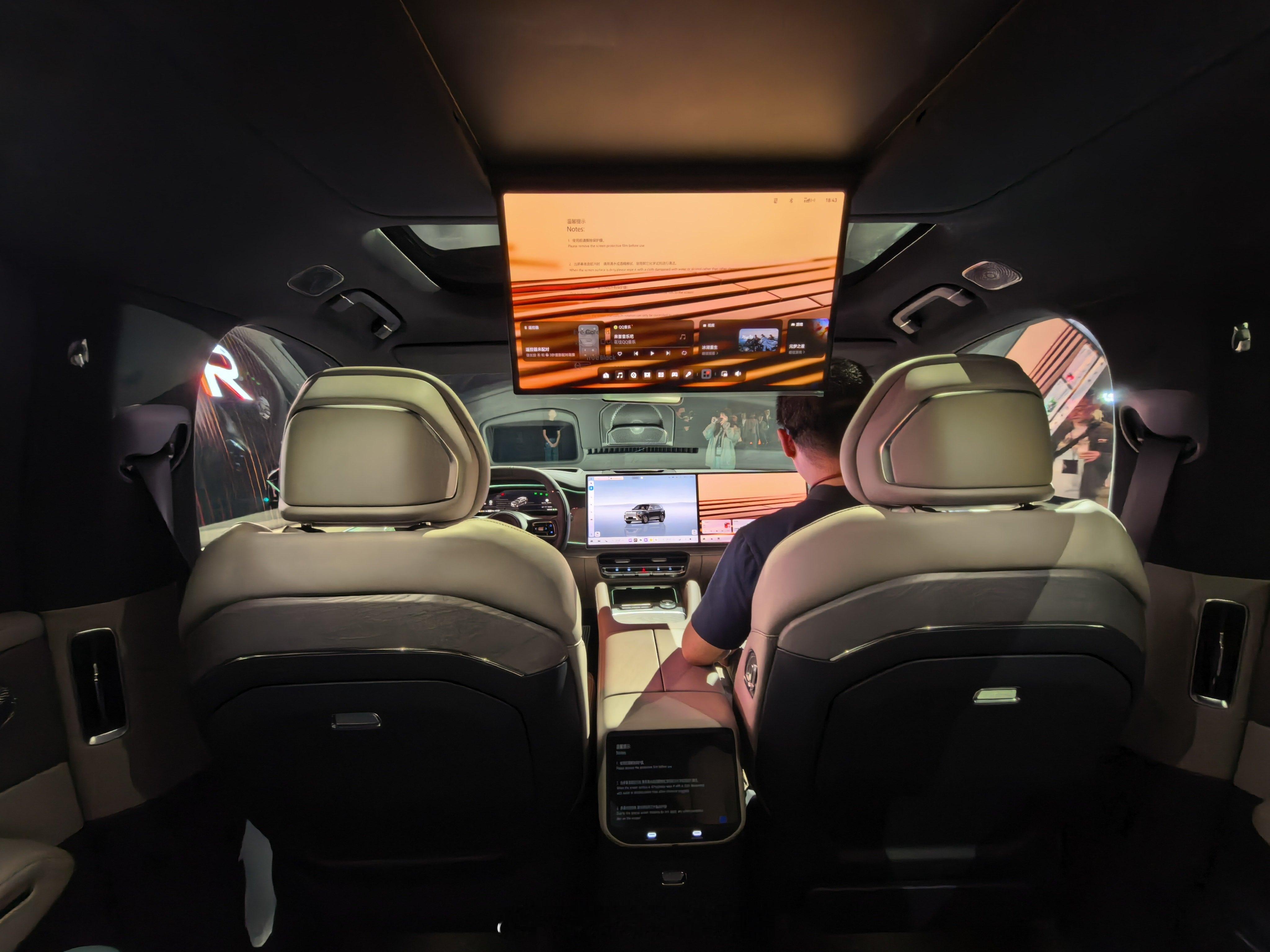 极氪8X29分钟大定破万  太猛了吧！29分钟破万，Ultra以上车型占比高达9