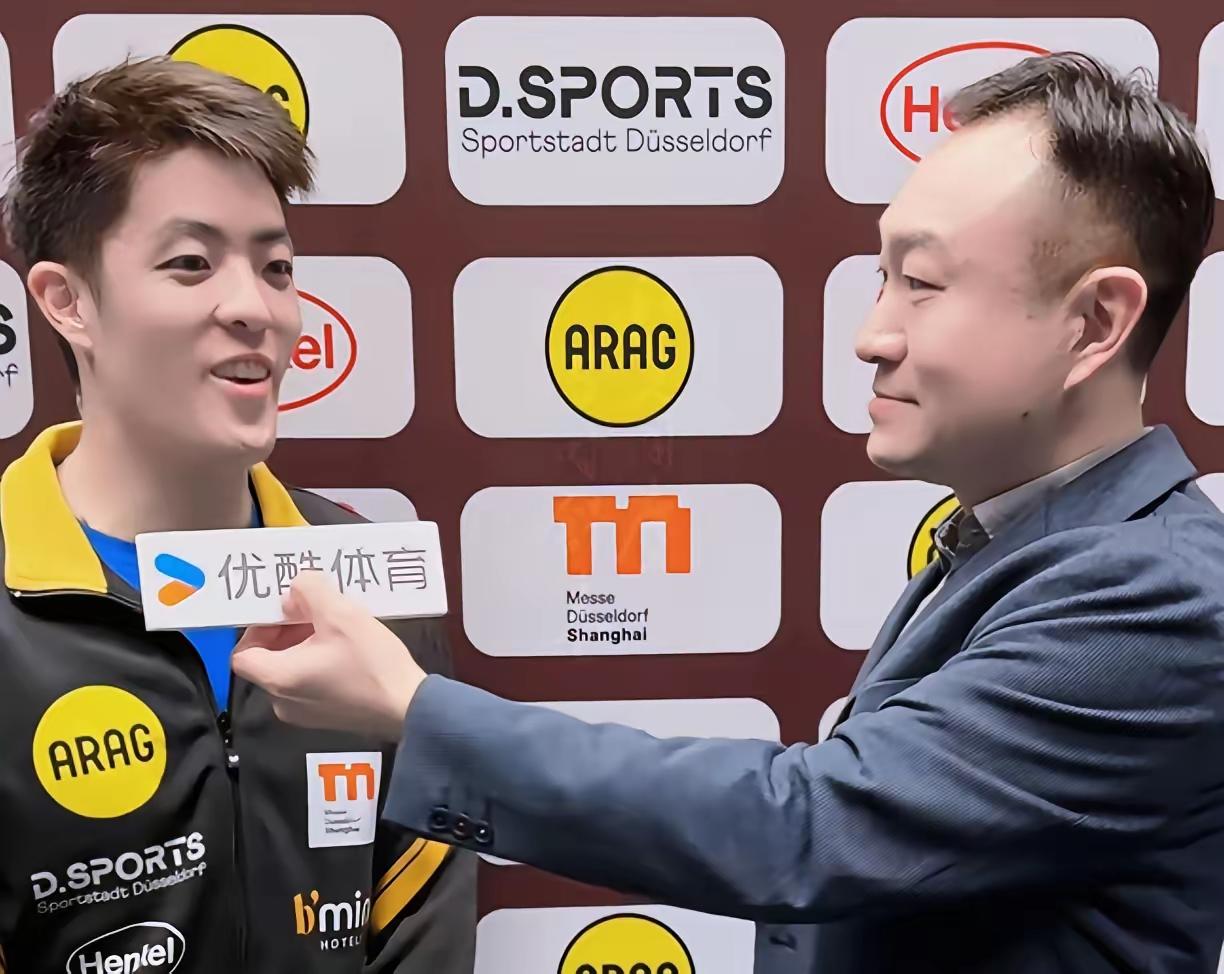 成都混团世界杯铜牌战打满了15局，德国8-7双杀韩国登领奖台，央视采访邱党时，他