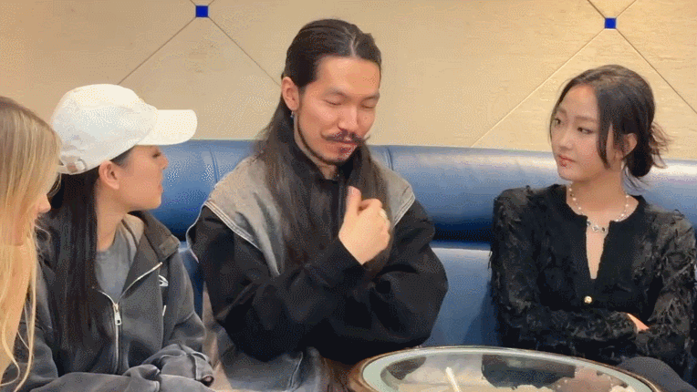 找到哪吒的最佳观影地了 我们哪吒就很适合在东海上面播放，主要是这环境的代入感，还