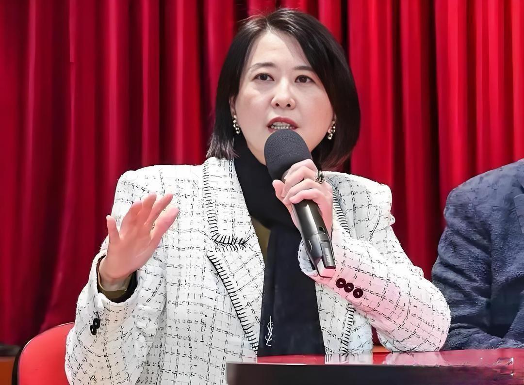 跪美舔日，连菲律宾上门划海都不敢吱声，这就是民进党嘴里的"护台"？

国民党王鸿