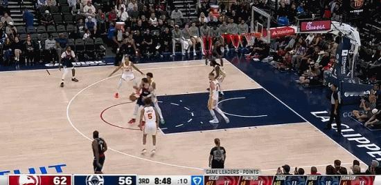 迎着防守三分~！！！ ​​​