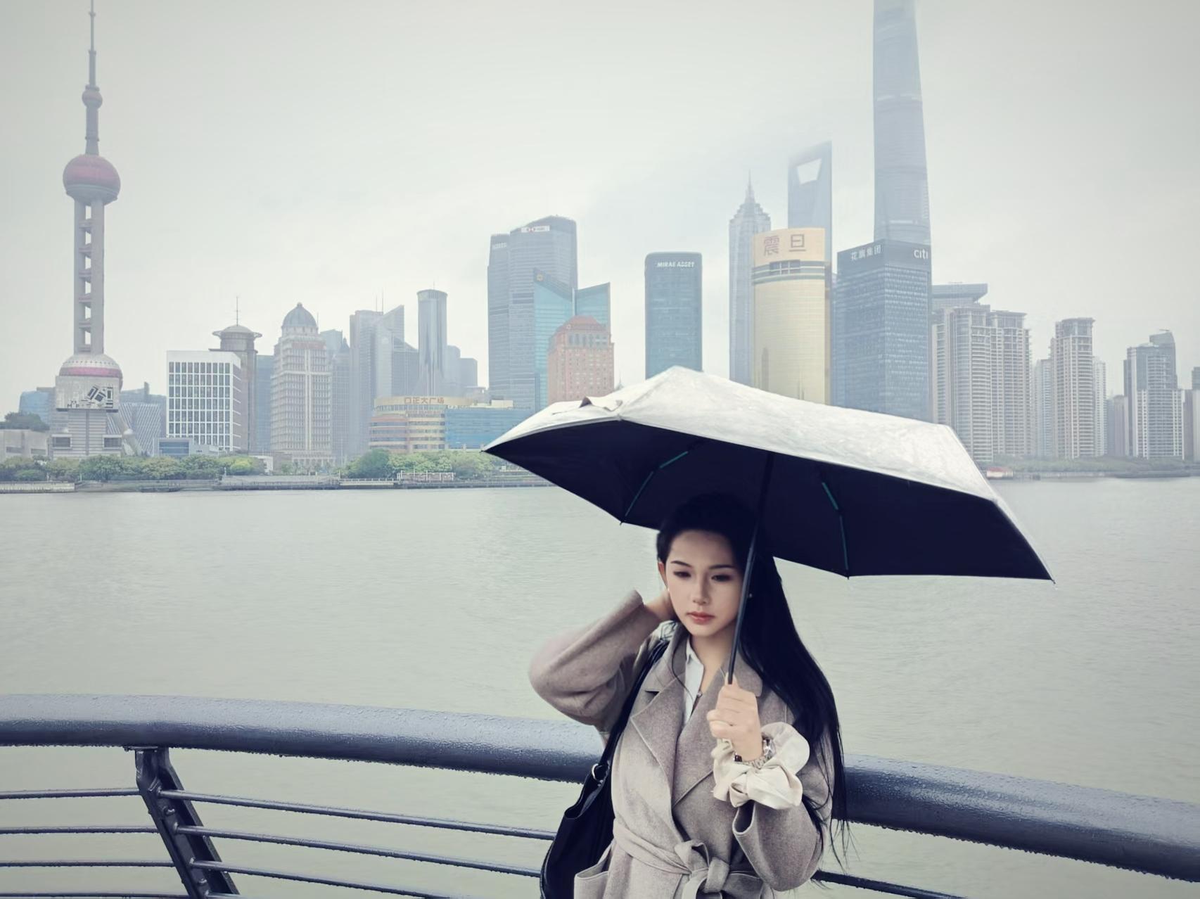 十六岁的某一天我终于站在了上海的街头
