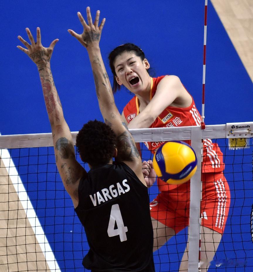 意大利🇮🇹的一场万人瞩目的焦点大战，蒙扎(米兰)挑战联赛领头羊科内利亚诺，李