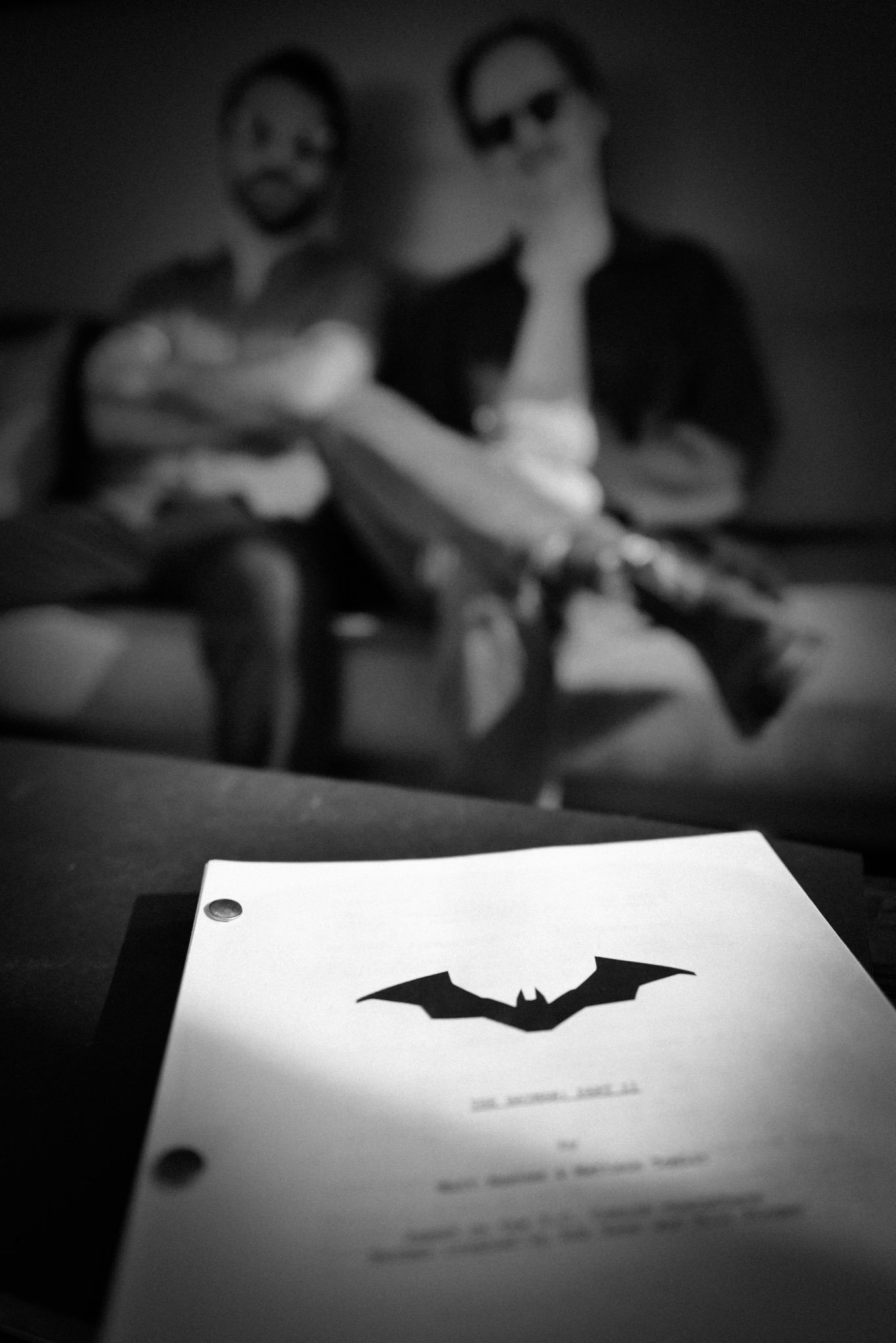 影片相关 据Deadline报道，安迪·瑟金斯确认将回归电影《新蝙蝠侠2》，出演