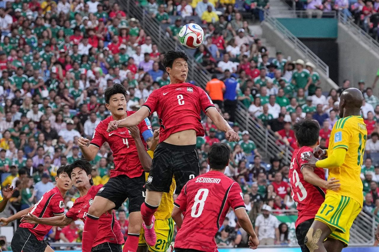 太疯狂了，3-0！1-0！倒数第1逆袭夺第2出线，韩国这下真的命悬一线了。

我