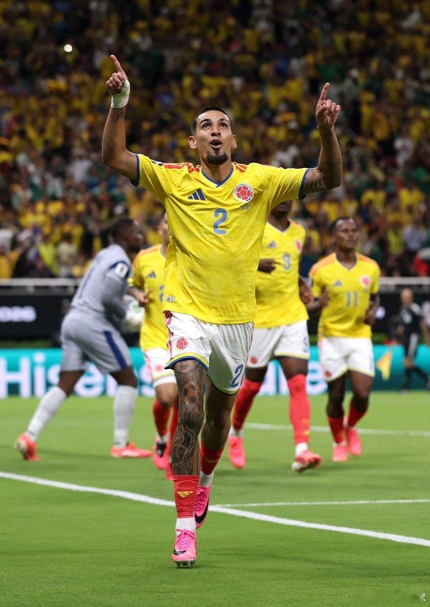 力克铁血非洲防线！哥伦比亚1-0民主刚果两连胜提前出线，末轮死磕葡萄牙2026美