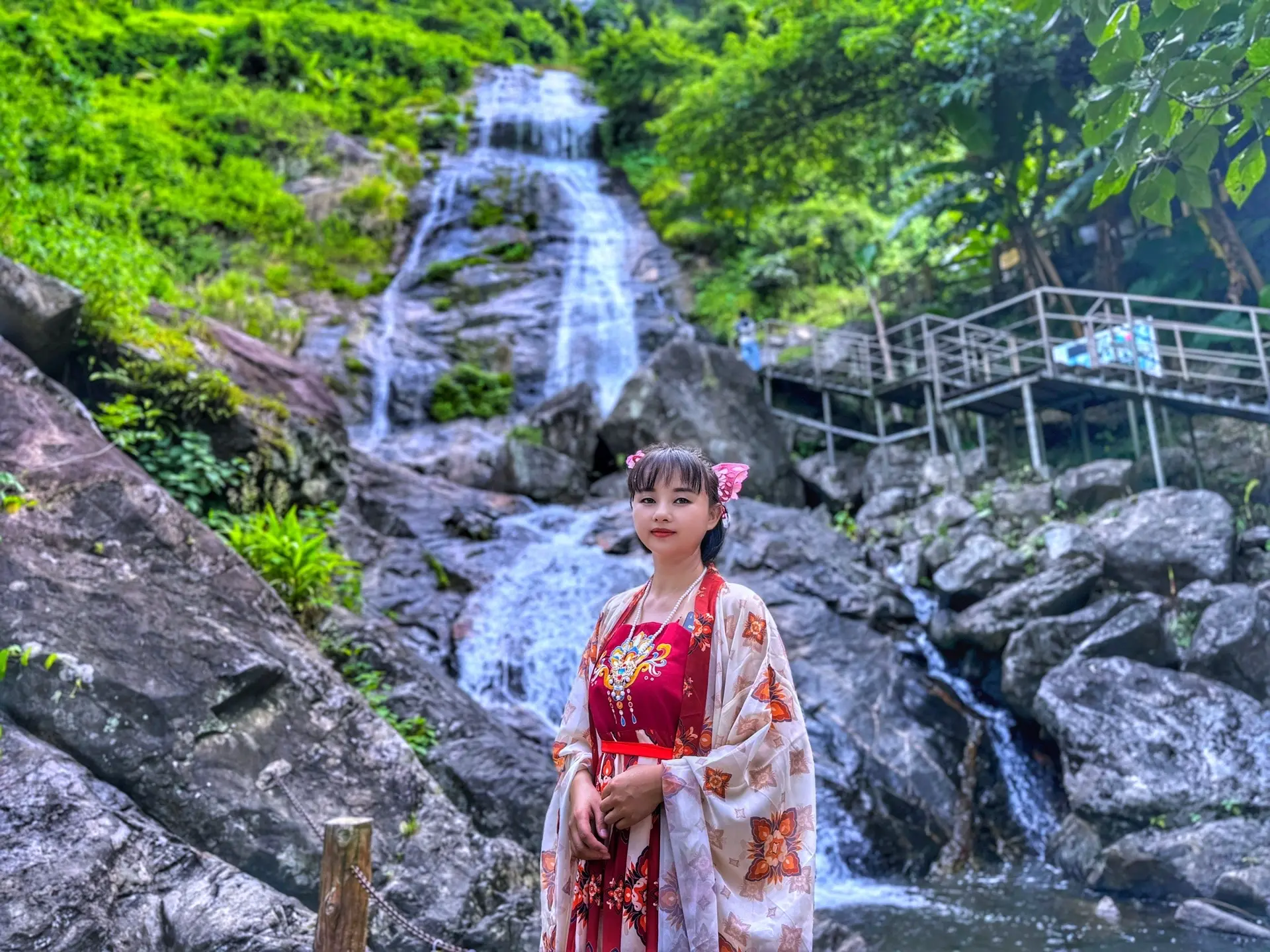 今生簪花，世世美貌，又来房琪的仙侠世界啦，已经开始期待下一次旅行啦！