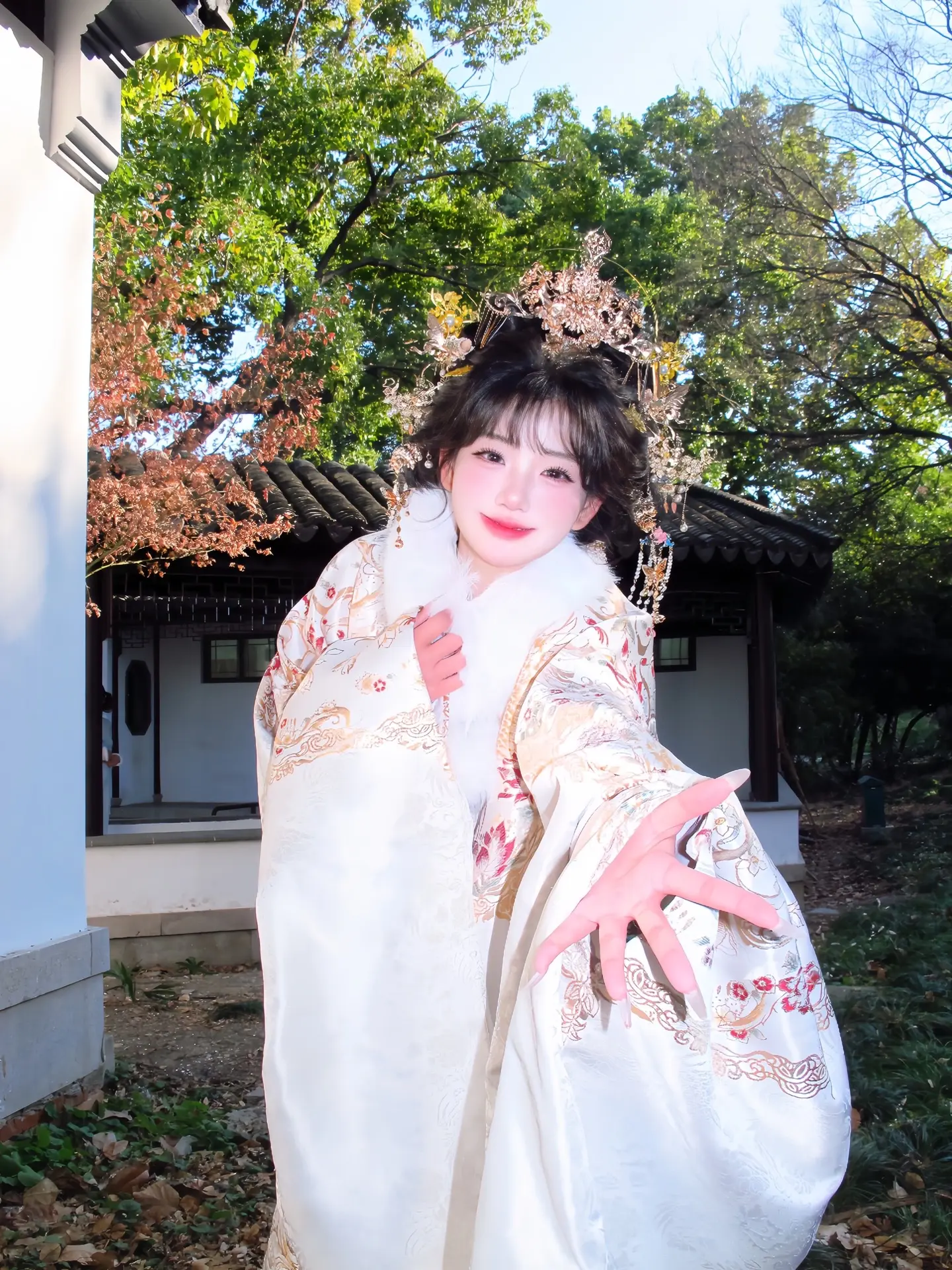 明朝明朝待明朝 只愿卿卿意逍遥。
