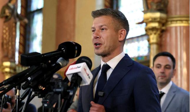 反转再反转！泽连斯基刚要揣走欧盟900亿贷款，却突遭保加利亚拦路！匈牙利大选毛焦