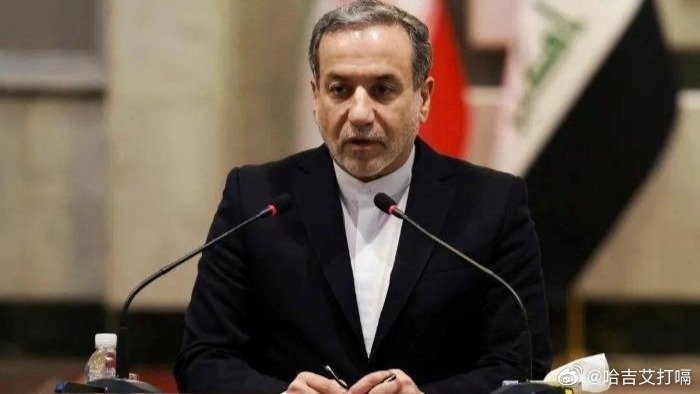 凤凰新闻【伊朗外长：伊朗不寻求战争，但已做好战争准备】新华社德黑兰1月12日电伊