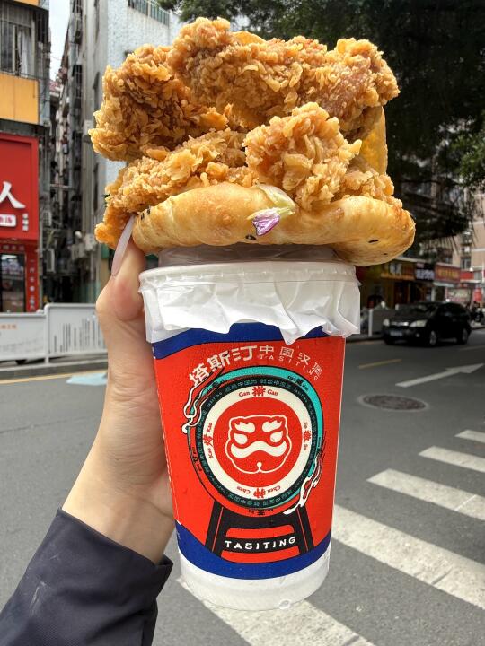 饿了么我爱你！！！吃上了免费的外卖！！！