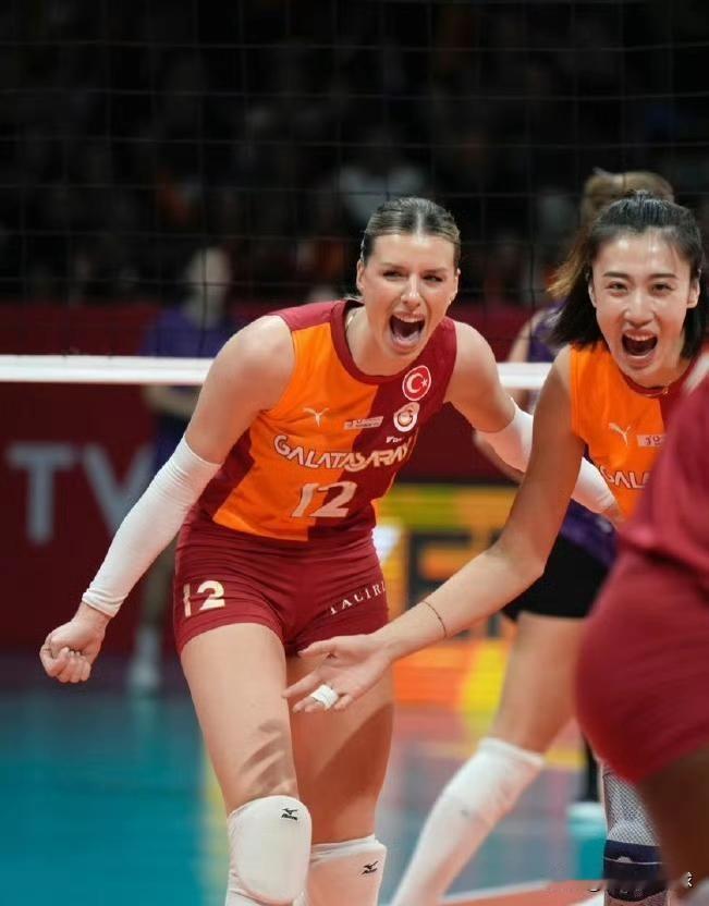 王媛媛5拦给力，这妞又继续以局拦网霸榜土超。
临近春节，国内排超常规比赛已截止。