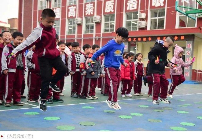 【#离了然后不会说话#：好好说话，从娃娃抓起】据南方周末：我的家乡烟台素有“雪窝