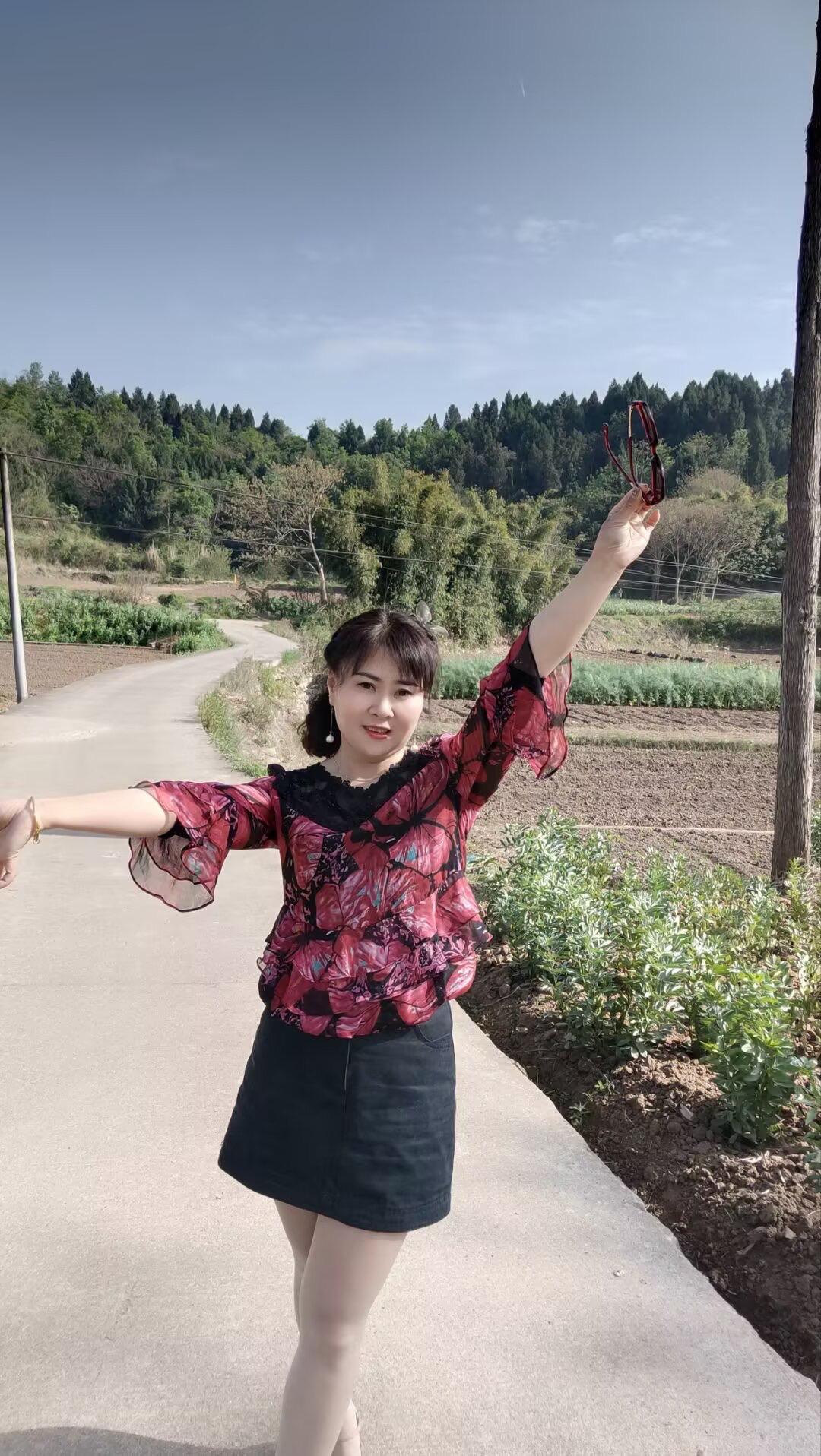 生活需要放松，心灵需要治愈，在这路遥马急的人间，愿我们惜人惜物，在无法...