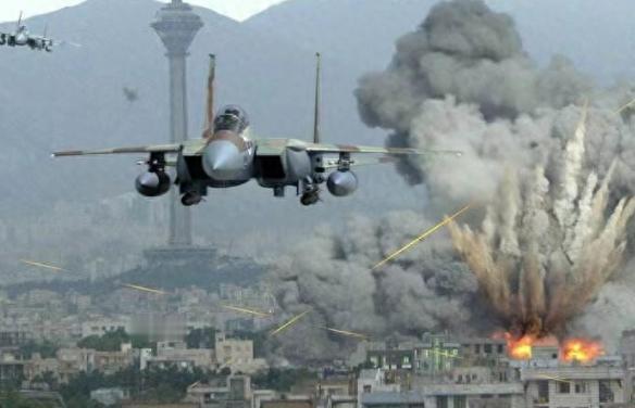 阵风战机一年遭到两次“痛击”，被F-35全程压着打？中国又迎来土豪订单？
近日，