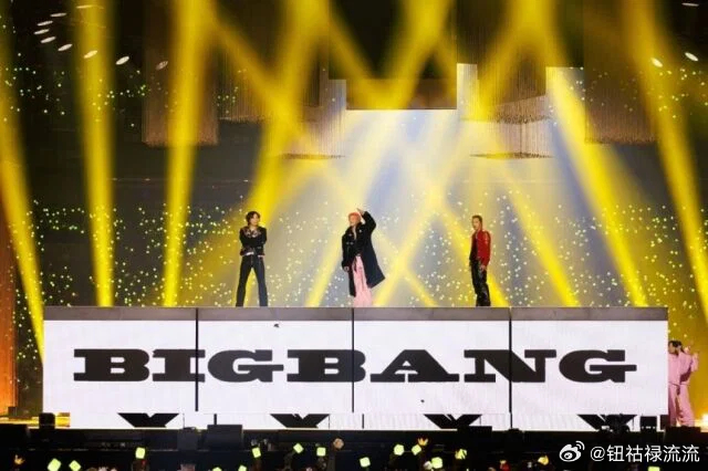Bigbang7月拍摄新歌MVBigbang时隔4年发新歌 据报道，BIGBAN
