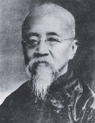 1921年，北洋政府发不出工资，就将故宫内8000麻袋大内档案，以4050银元的