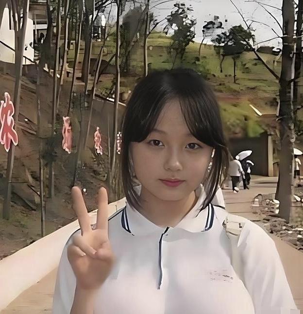 翻到一张一直舍不得删掉的照片