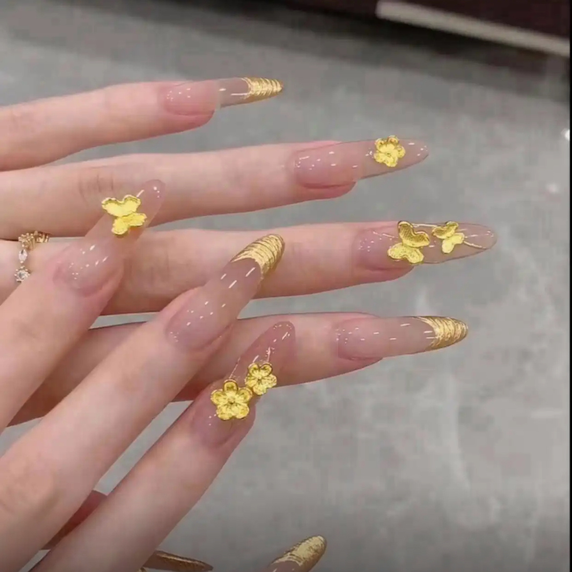 闲置的黄金终于派上用场了[求關注] ​​​