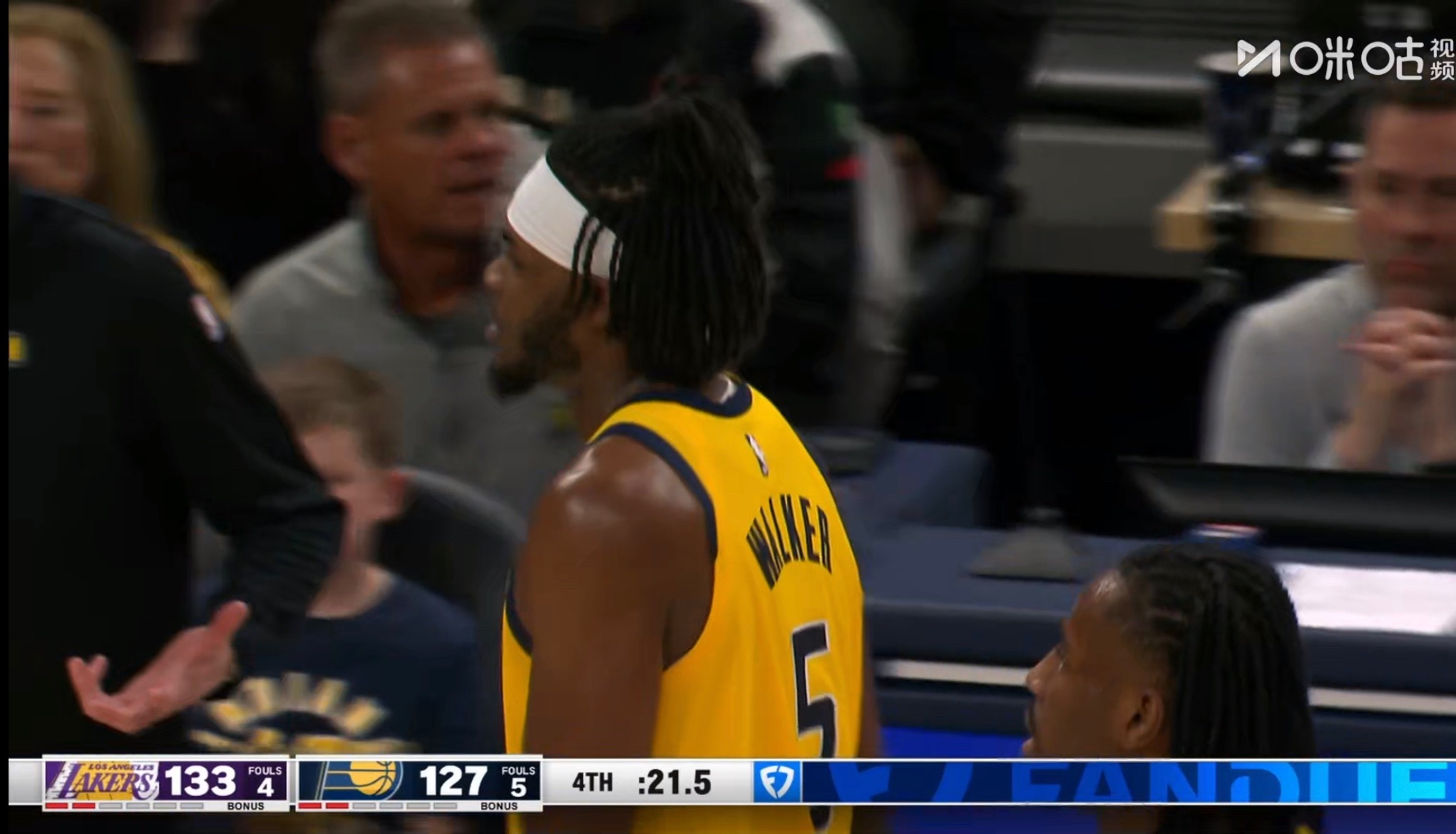 别生气，配合步行者玩一玩，赢还是能赢的。 