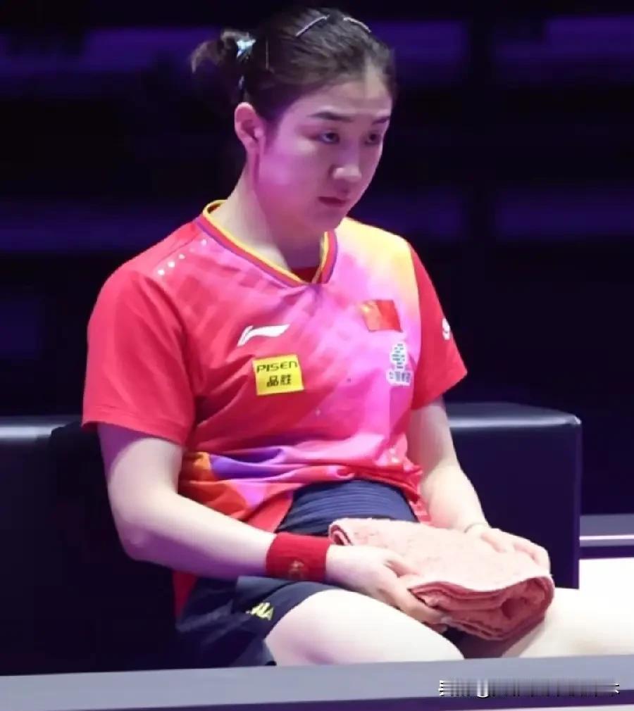 陈梦向全运会女单冠军发起冲击？！
许久不见的奥运会卫冕冠军陈梦近日开始恢复训练备