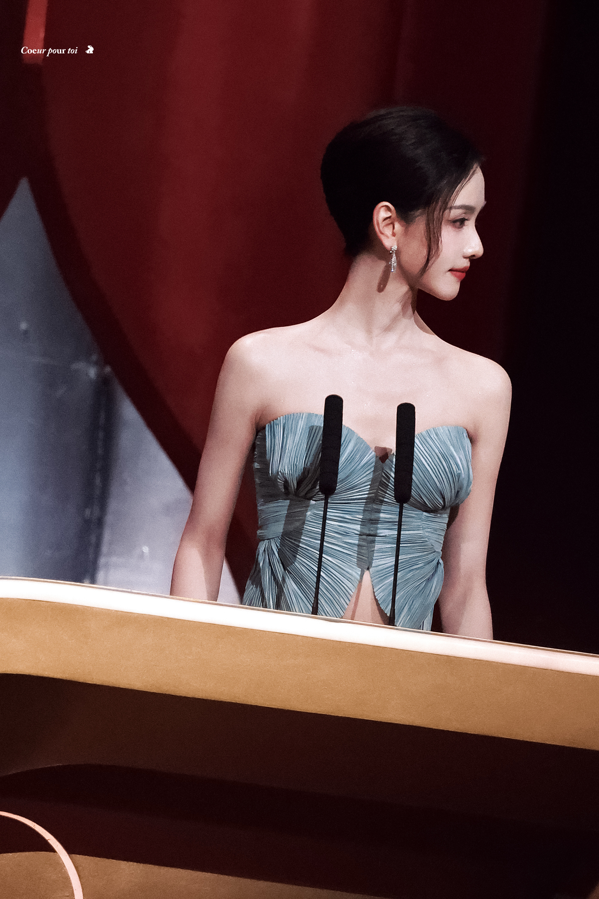 陈都灵 经济上升的美 .