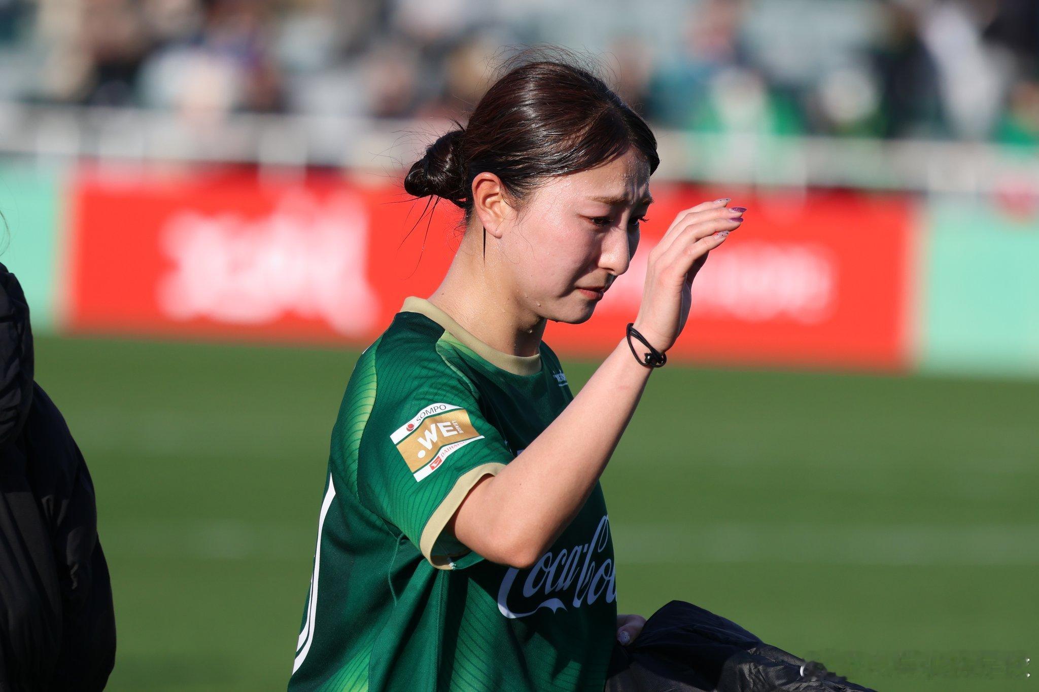 weleague 还有机会夺冠。只要能保证之后的5场联赛比赛不败（两主、三客），