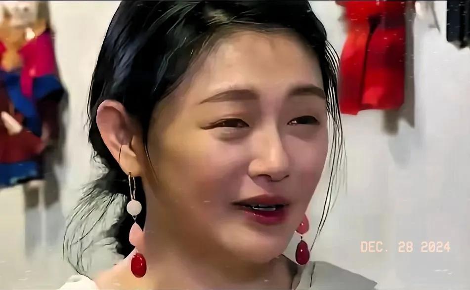 年底了，湾湾这葫芦里到底卖的什么药？最近吃瓜群众可真是操碎了心！
想想看，过去一