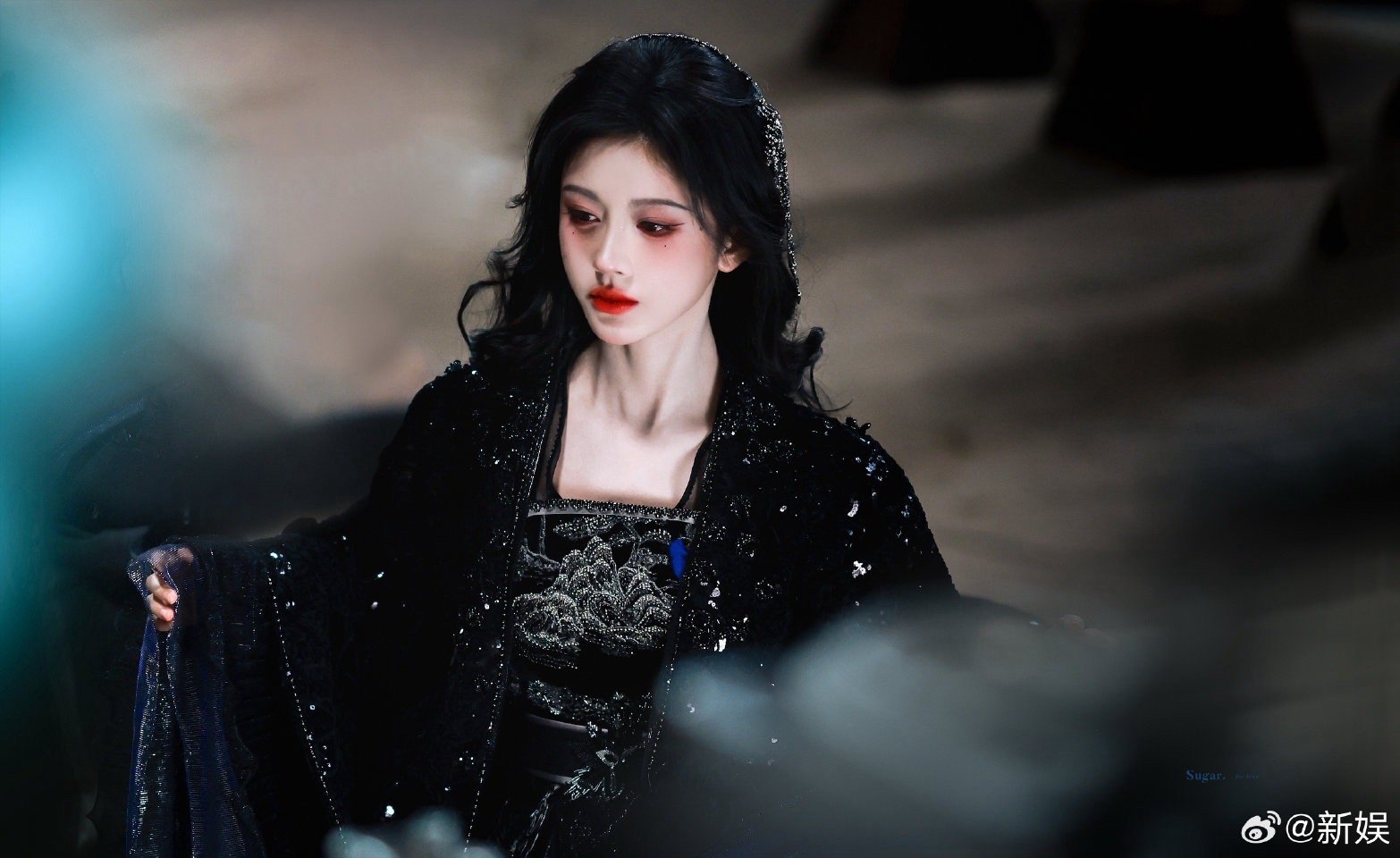 鞠婧祎月鳞绮纪九婴造型路透今天新衣服好多！鞠婧祎月鳞绮纪九婴造型路透，鬼王九婴完